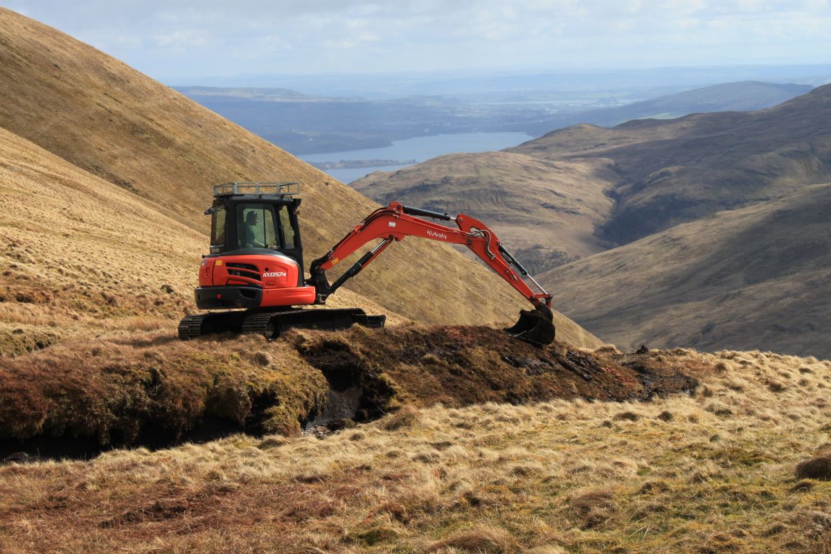 Reprofiling on Beinn Dubh © Loch Lomond and the Trossachs National Park