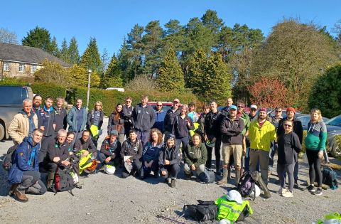 Practitioners ready to view best practice and exchange information on the Pen y Cymoedd and Lost Peatlands sites. Credit: National Peatland Action Programme