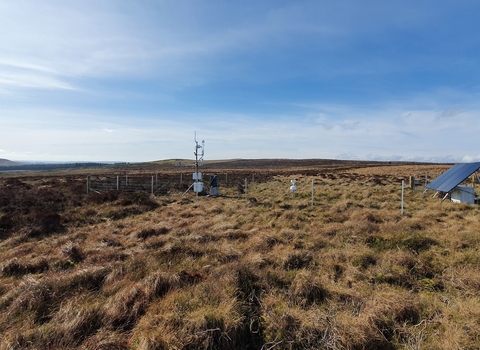 Flux tower in peatland